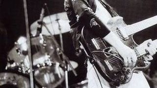 Doliu in lumea muzicii rock. A murit chiar in ziua de Paste. Fiica lui e distrusa