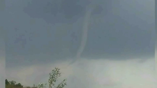 SUA: Cinci persoane si-au pierdut viata dupa ce trei tornade au devastat Texas