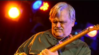 Muzicianul rock Bruce Hampton a murit pe scena, in timpul unui concert