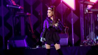 Ariana Grande, despre atac: Sunt distrusa. Din toata inima, imi pare foarte, foarte rau. Nu am cuvinte