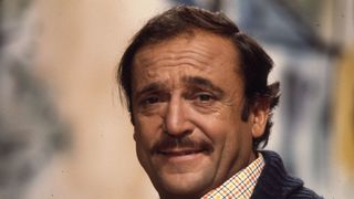 A murit actorul francez Jean-Marc Thibault. "Un actor foarte popular ne-a parasit", au declarat oficialii francezi