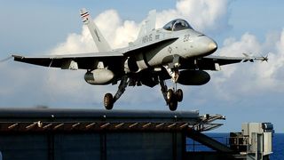 Tragedie in Rusia. Un avion militar s-a prabusit - O persoana a murit su cinci oameni au fost raniti