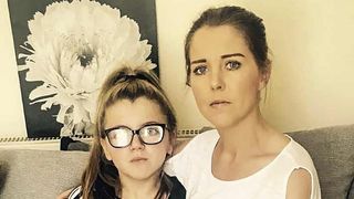 Fetita de 13 ani, contactata de un agresor pe Facebook. Cum a reusit mama sa il prinda pe barbatul care incerca sa o atraga pe copila intr-un joc sexual