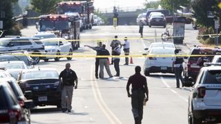 Atac armat in Hamburg - Cel putin o persoana a fost ucisa, mai multe sunt ranite - Un atacator i-a injunghiat intr-un supermarket