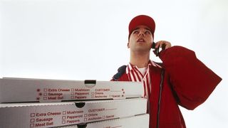 A comandat pizza, dar nu i-a lasat bacsis baiatului care i-a adus-o. E infiorator ce s-a intamplat sase zile mai tarziu