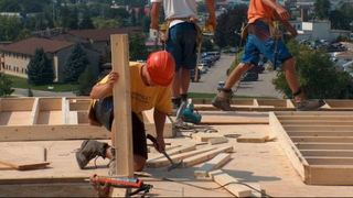 Patru milioane de romani care traiesc in strainatate s-ar putea intoarce acasa!