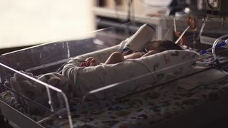 64 de copii si nou-nascuti au murit in spital pentru ca alimentarea cu oxigen a fost brusc taiata. Reprezentatii spitalului nu platisera factura