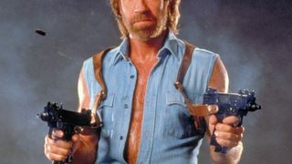 Chuck Norris a suferit doua atacuri de cord in mai putin de o ora