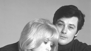 "Fara ea, pot pleca si eu". Alain Delon, reactie devastatoare dupa moartea partenerei sale