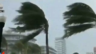 Sunt ore de cosmar pentru americanii din Florida! Uraganul Irma va spulbera tot in jur, in numai cateva ore.
