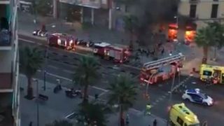Explozii la Barcelona! Doua explozii puternice au zguduit orasul. Cel putin 21 de persoane au fost ranite