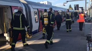 Bomba detonata in metroul din Londra avea potentialul de a provoca mult mai multe victime, anunta Politia