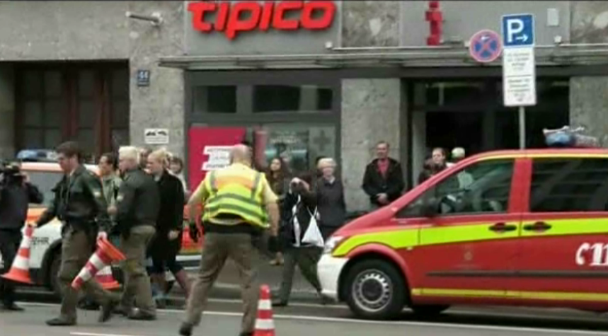 Clipe de groaza in Munchen! Un roman, printre victimele atacului. Medicii au anuntat ca ranile nu ii pun viata in pericol