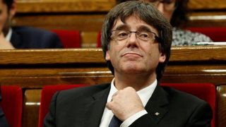 Tribunalul spaniol a decis arestarea a opt lideri catalani