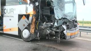 14 morti si 35 de raniti intr-un accident rutier, in Columbia!