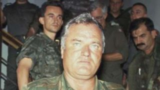 &rdquo;Calaul din Balcani&rdquo; Ratko Mladici, condamnat la inchisoare pe viata de TPI