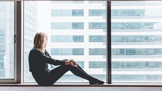 TRAGIC! O fetita de 11 ani s-a sinucis pentru ca nu se considera suficient de frumoasa