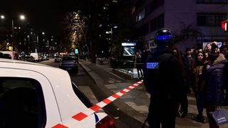 Jandarmul care s-a oferit in locul oamenilor luati ostatici la Paris A MURIT