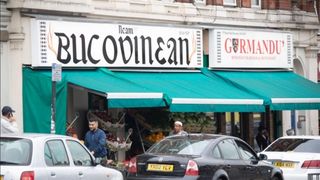 Romanii au reusit sa creeze o "Mica Romanie" la periferia Londrei. Jurnalistii britanici au fost fascinati cand au descoperit ASTA