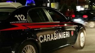 Un roman de 29 de ani din Italia si-a sunat rudele sa le spuna ca se sinucide. Este infiorator cum l-au gasit carabinierii