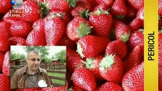 VIDEO Aveti grija ce fructe si legume cumparati! Adeseori, acestea sunt tratate cu insecticide, daunatoare sanatatii