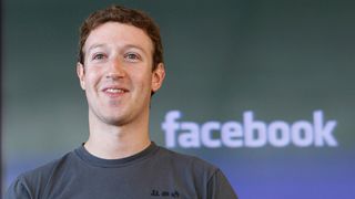 Mark Zuckerberg dezvaluie de ce poarta intodeauna acelasi tip de tricou