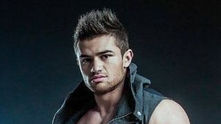 A fost ales cel mai chipes roman! Mr World Romania este absolvent al unei facultati de Business