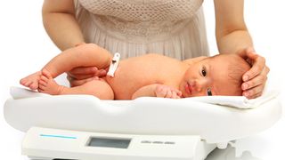 Ce spune greutatea pe care ai avut-o la nastere despre tine. Un nou studiu dezvaluie detalii importante despre copiii nascuti prematur