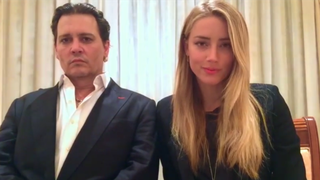 Amber Heard si Johnny Depp divorteaza dupa 15 luni de casnicie. Actrita a fost cea care a depus actele de divort