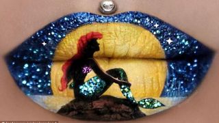 Altfel de arta. Este urmarita de peste 700.000 de oameni din intreaga lume: picteaza pe buze