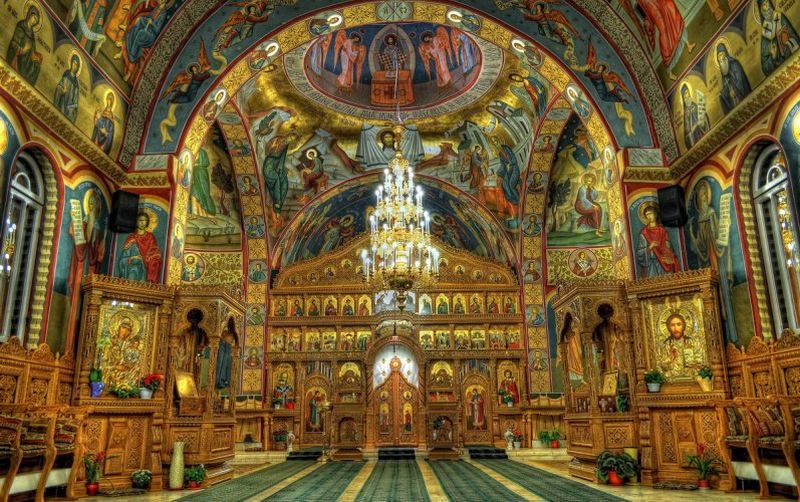 Interior Biserica Ortodoxa