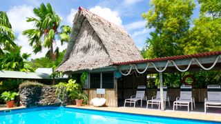 O insula exotica, in valoare de 1.8 milioane de lire, premiu la o loterie. Pretul unui bilet este de doar 35 de lire