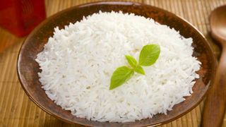 Dieta cu orez. Una dintre cele mai eficiente cure de a scapa de toxine si de kilogramele in plus