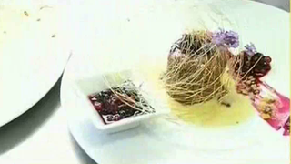 Reteta delicioasa: Cum sa prepari un sufleu de ciocolata cu fructe de padure!