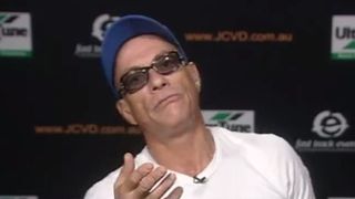 Actorul Jean-Claude Van Damme a oprit un interviu prin satelit fiindcă &icirc;ntrebările erau plictisitoare