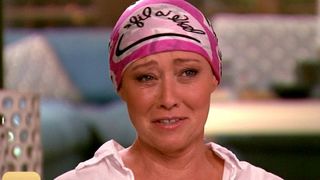 "Brenda" din Beverly Hills se lupta din rasputeri sa invinga cancerul. "Nu stiu daca toate tratamentele astea vor functiona"