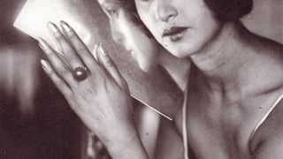 Primul fotomodel din istorie a fost o romanca. "Pe langa ea, celelalte pareau taranci!"