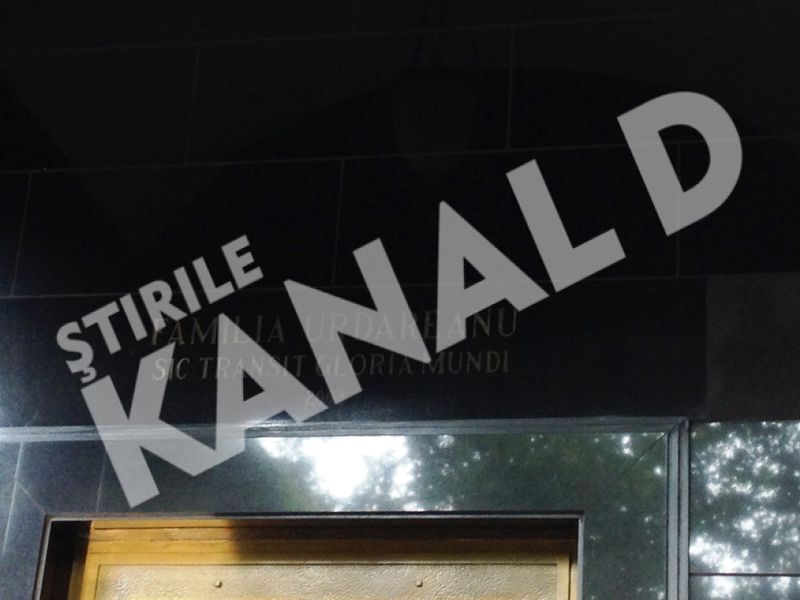 Monumentul a fost construit in urma cu 13 ani