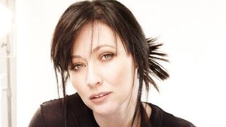 Lectie de viata in imagini. Shannen Doherty a publicat fotografii sfasietoare de la chimioterapie. Cum a schimbat-o cancerul