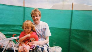 "Am murit si am ajuns in Rai". Scrisoare emotionanta scrisa in urma cu 15 ani a fost gasita intr-o carte. Proprietarul anticariatului incearca sa gaseasca destinatarul