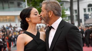 Mel Gibson va deveni tata pentru a noua oara. Actorul a anuntat ca iubita sa in varsta de 26 de ani este insarcinata