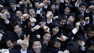 Japonia, tara unde tinerii isi pierd virginitatea dupa 34 de ani. Adultii nu-si doresc sa aiba o familie