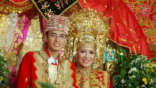 Locul in care femeile conduc familia. Sotii sunt oaspeti in casa si nu au niciun cuvant de spus