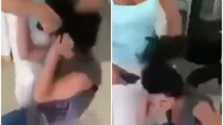 O mama si-a tuns fiica la zero dupa ce tanara a agresat o colega la scoala care ramasese fara par din cauza cancerului. Inregistrarea a devenit virala