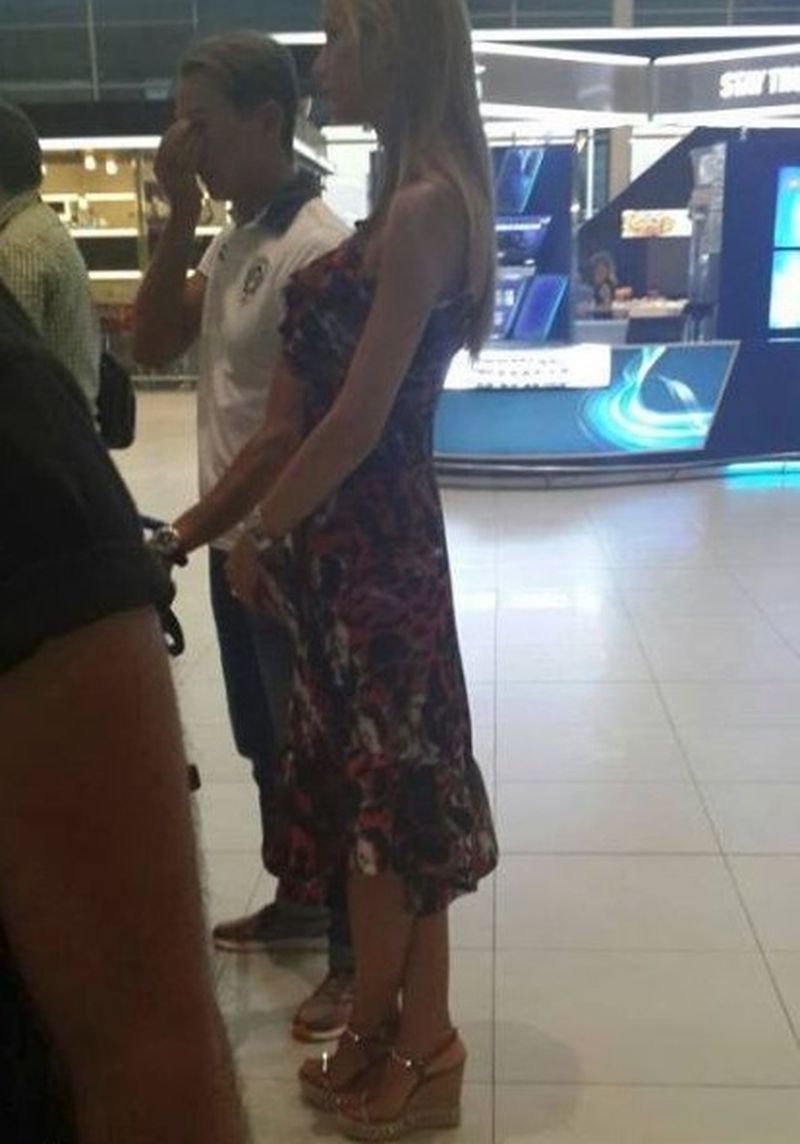 Radu Mazare si iubita sa, in aeroport