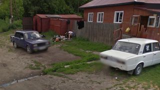Google Street View i-a dat de gol! S-au facut de ras in toata lumea, fara sa stie. Cum a fost surprinsa aceasta familie de rusi, ziua in amiaza mare