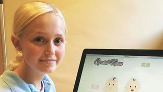 O adolescenta a strans o mica avere cu ajutorul unei afaceri inedite! Tanara ajuta parintii chinezi sa aleaga nume pentru copiii lor