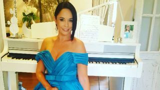 Andreea Marin a ramas cu paguba dupa condamnarea hotilor care i-au spart si vandalizat casa! Cei trei infractori nu i-au mai platit Zanei niciun ban