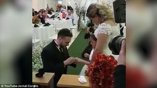 Cea mai emotionanta ceremonie matrimoniala. "Vrei sa fii fetita mea pentru totdeauna?"