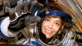 Prima femeie astronaut din Franta, inainte de a incerca sa se sinucida: "Pamantul trebuie avertizat"